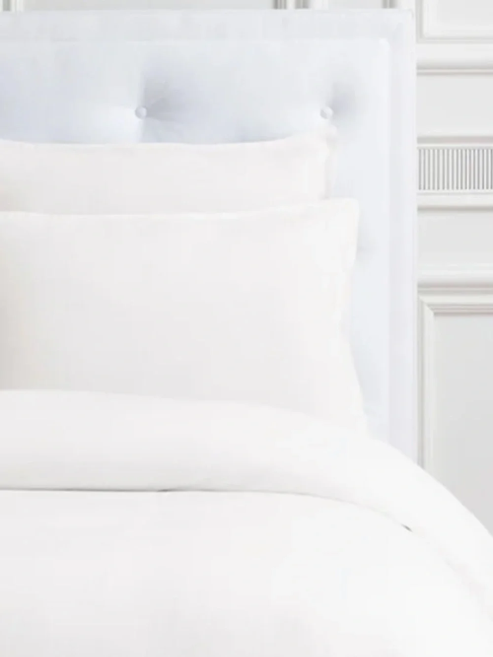 Jonathan Adler White Percale Pillowcases set of 2 white standard